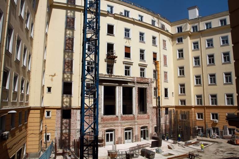 ЦИК е в процес на активно търсене на нова сграда