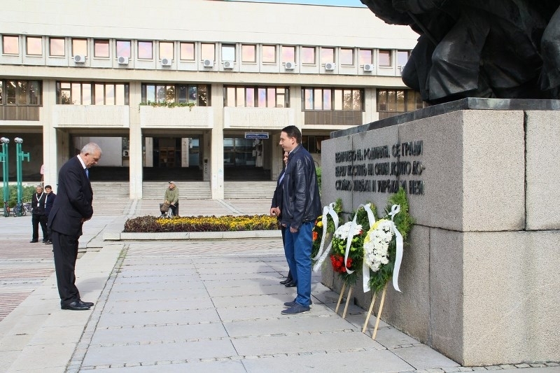 Празничната церемония по повод 109 години от обявяването на Независимостта