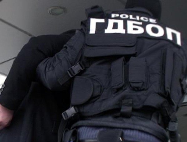 Продължава спецакцията на баретите и ГДБОП в цялата страна През уикенда