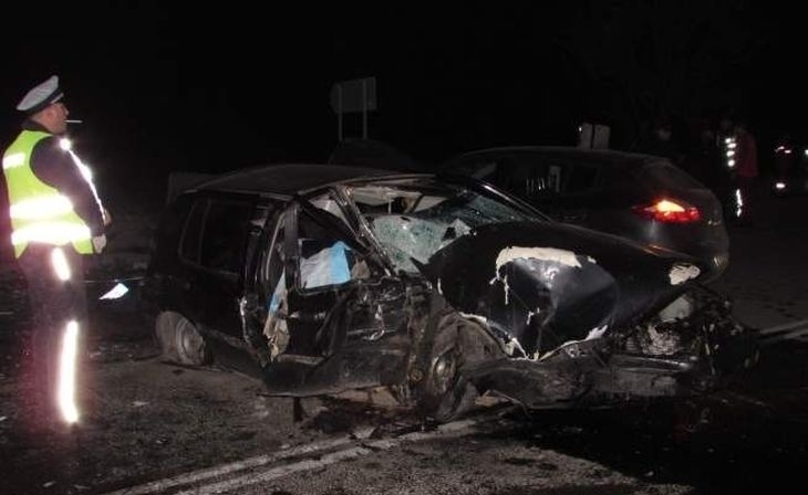 Трима души са ранени при катастрофа в Кресненското дефиле съобщава