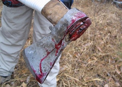 Невиждано зверство потресе Ружинци вчера Мъж посякъл с брадва млада