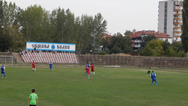 Миналогодишния шампион на Областна футболна група Видин Партизани Макреш изхвърли