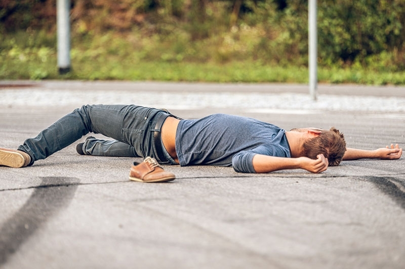 Припаднал младеж в Лом шашна комшии и вдигна накрак полицията