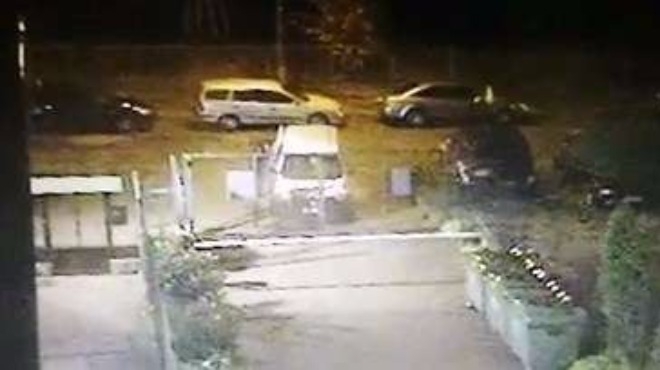 Малко над 1 минута и 15 секунди продължава грабежът на