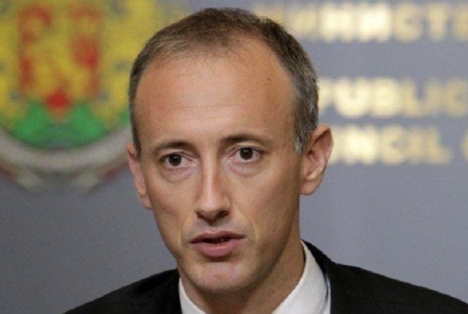 Държавата слага край на платените курсове провеждани от училищни настоятелства