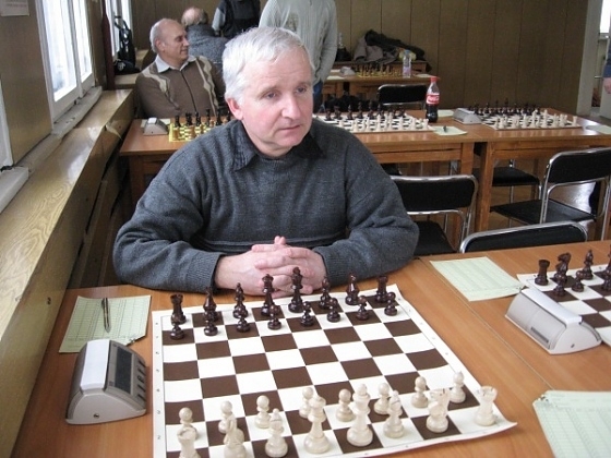 Румен Ташков спечели второ място на турнира по ускорен шах