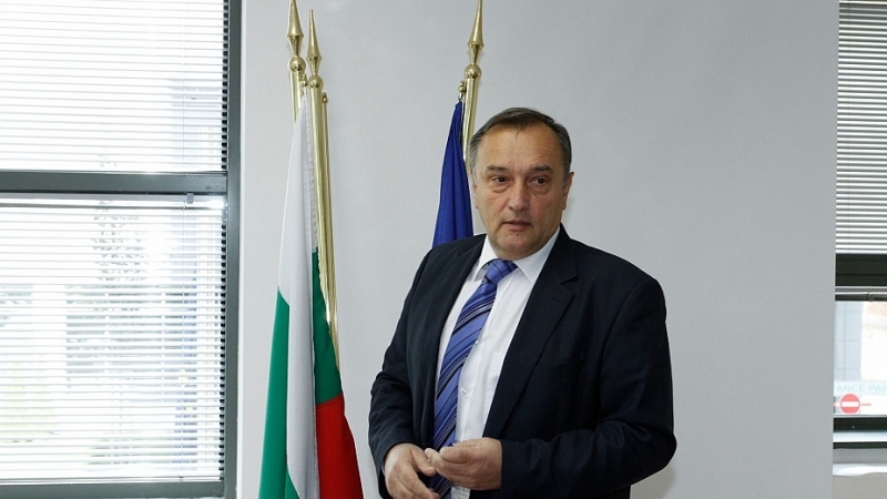 Цената на електронната винетка за леките коли остава непроменена 97