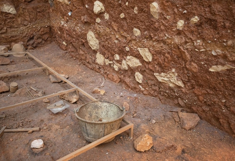 Израелски археолози са открили стомна с обезглавени жаби по време на