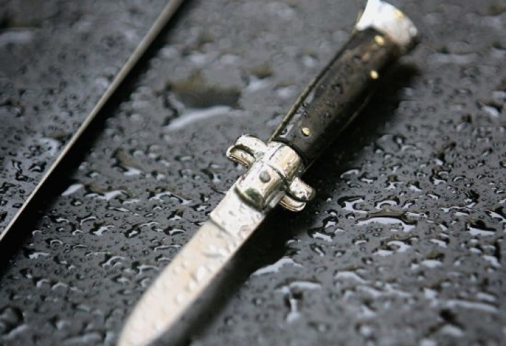 Петима души са наръгани с нож в град Шефилд, Централна
