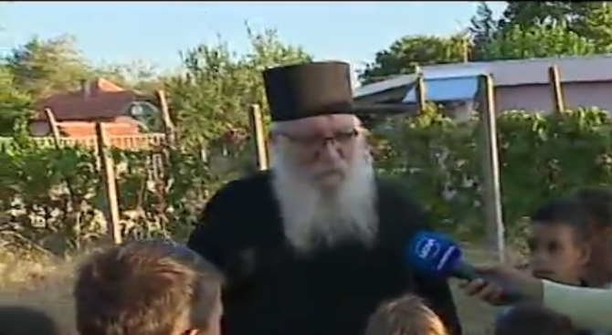 Децата от приюта на отец Иван имат нужда от дрехи