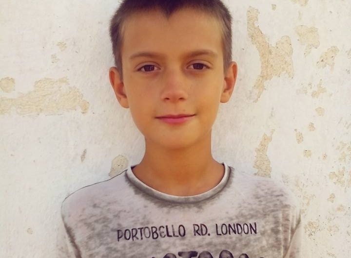 Момче на 10 години дебютира с гол в мъжкия футбол