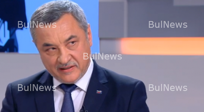 "Протестна мрежа" поиска оставката на Валери Симеонов