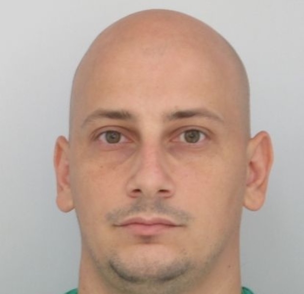 Областната дирекция на МВР в Плевен издирва Мариян Асенов Панталеев