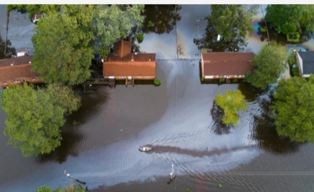 Продължават да се увеличават жертвите на урагана Флорънс съобщи CNN