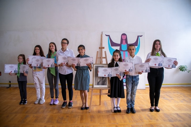 Приключи Третият общински детски конкурс рецитал на Вазови творби организиран