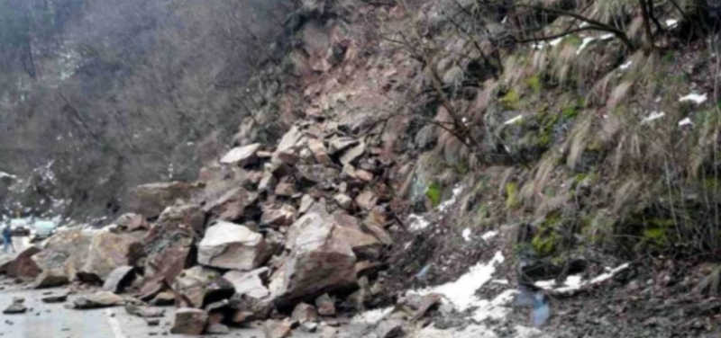 По рано днес от АПИ съобщиха че и двете платна за