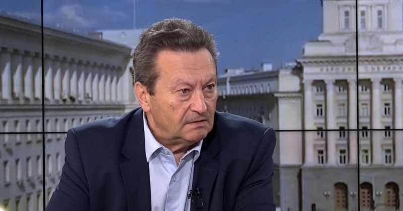 Таско Ерменков: Румен Радев е най-голямата грешка на Корнелия Нинова