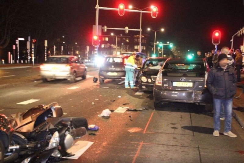 27 годишен българин подгони и прегази моторист в холандския град Хага