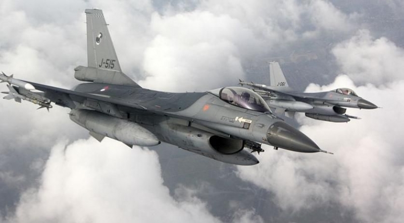 Украйна с нетърпение очаква първите доставки на изтребители F 16 Fighting