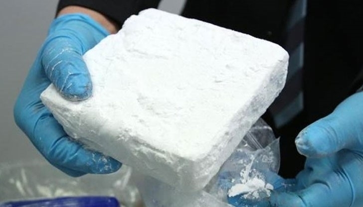 3 кг кокаин са открити в багажа на пътник на