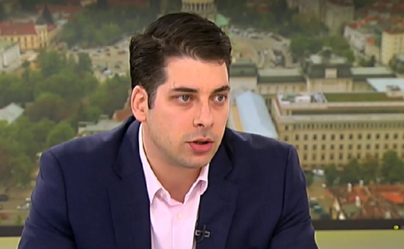 Пет месеца преди да приемем еврото и 1 година след