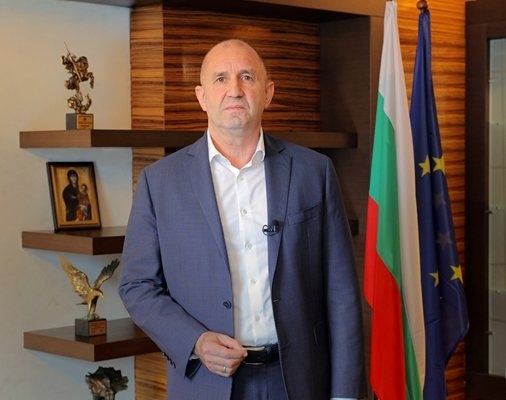 Бъдещата партия на Румен Радев категорично ще спечели предсрочните парламентарни