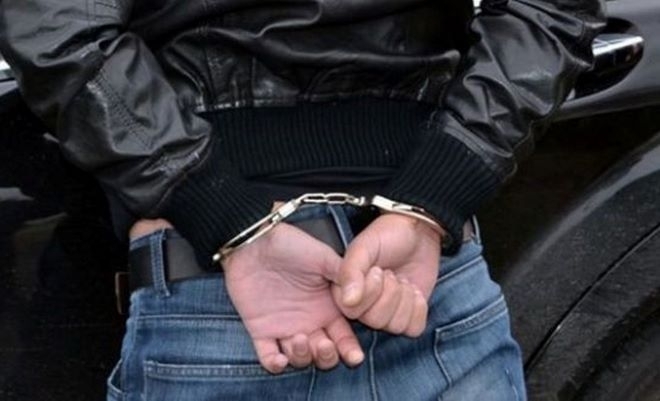 Полицаи спипаха двама с наркотици в Бяла Слатина съобщиха от