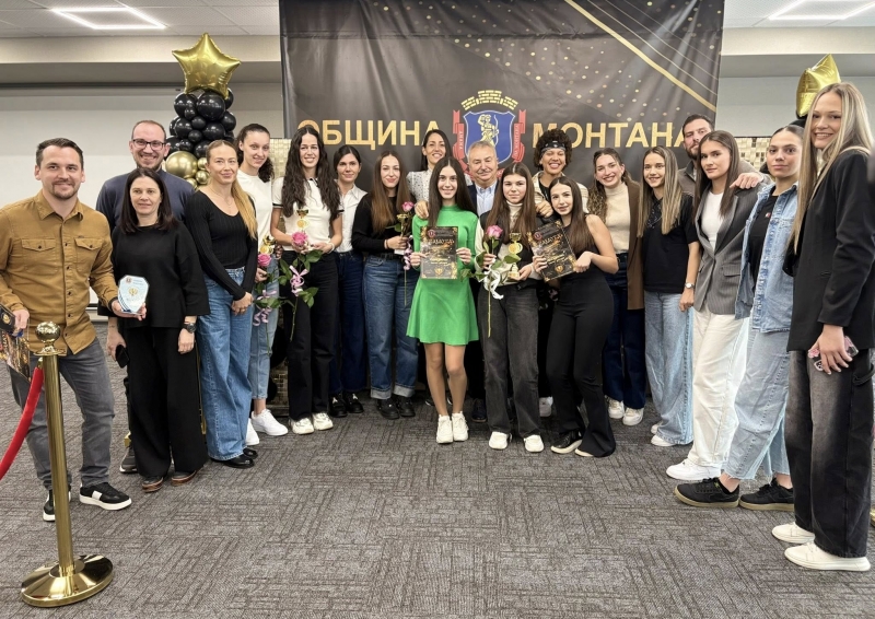 Днес на тържествена церемония в Jitomir Hotel бяха наградени 10