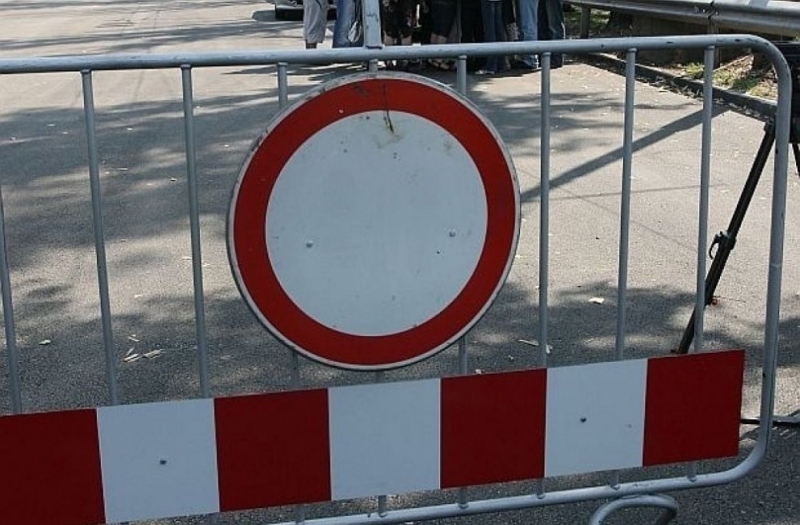 Днес до 17 часа ще бъде преустановено движението по ул