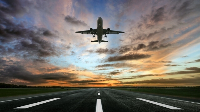 Нямам никаква представа как се управлява самолет диспечерите чуват