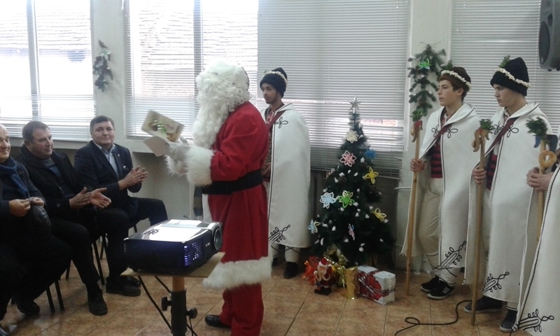 Празник за възрастните и самотни хора организира екипът по проект