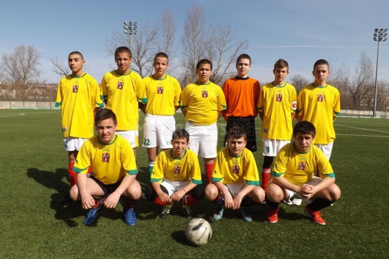 Пета поредна победа в първенството по футбол при децата в