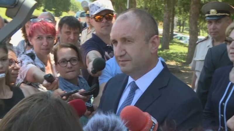 Румен Радев: Винаги когато мога, вземам със себе си голяма бизнес делегация