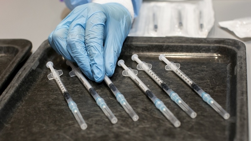 Испания е постигнала целта си да ваксинира напълно 70 от