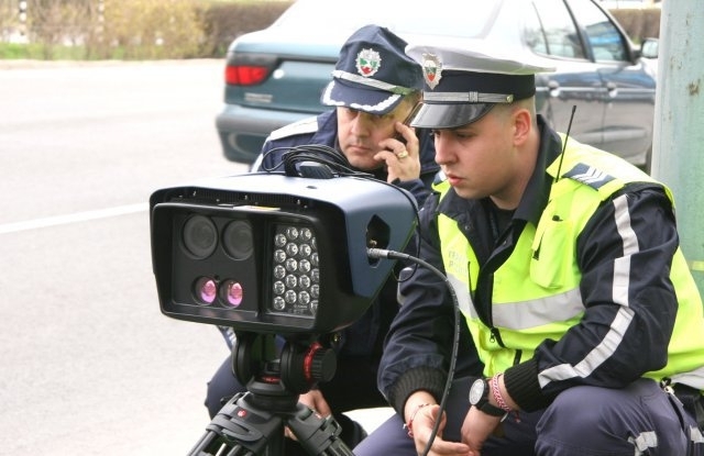 КАТ пуска 6 суперкамери на лов за джигити Устройствата ще