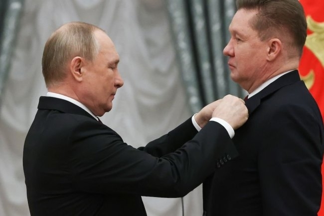 "Положението е отчайващо". "Газпром" се чуди какво да прави с 60 милиарда куб. м. непродаден газ