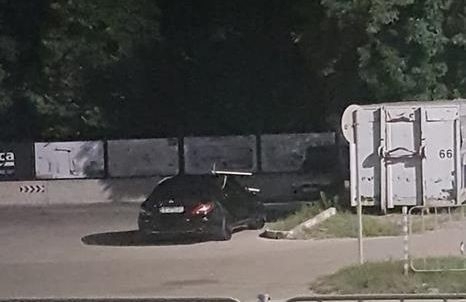 Неприятна изненада очакваше тази сутрин собственика на черен Мерцедес който