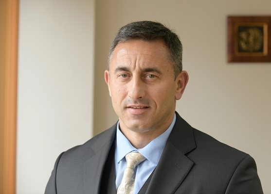 Румен Спецов вече е вписан в Търговския регистър като особен управител на "Лукойл"