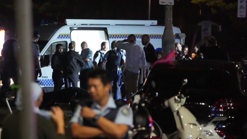 Нападението при което бяха убити 15 души на плажа Бондай