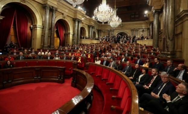 Каталунският парламент, в който мнозинство имат партиите, които са за
