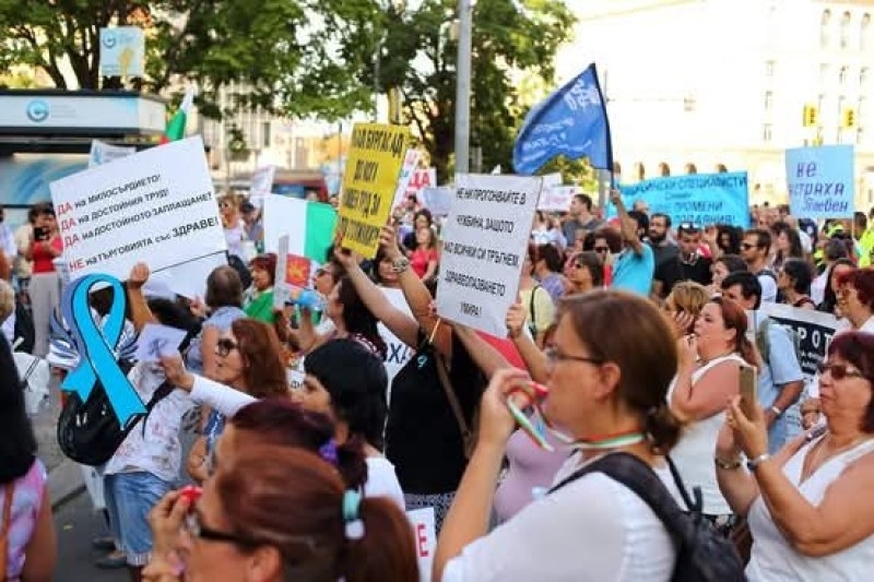 Медицинските сестри излизат на нов протест
