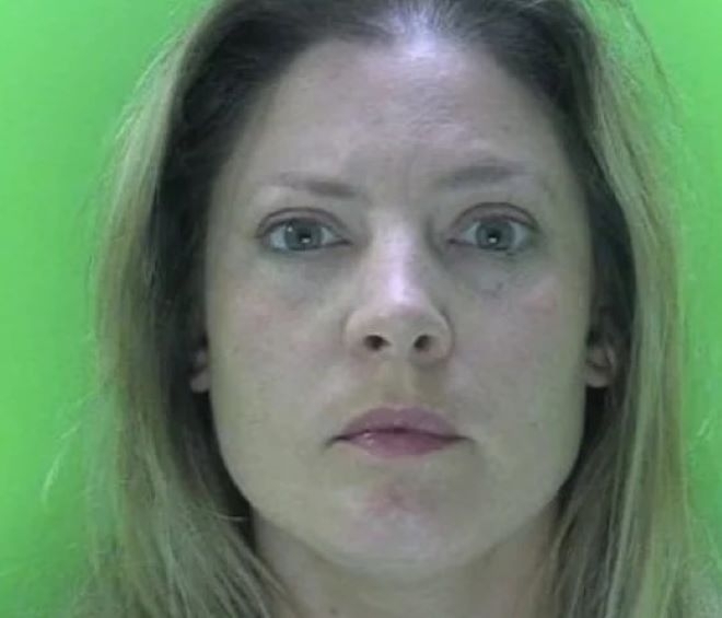 Учителка беше осъдена във Великобритания за осъществяване на сексуални контакти