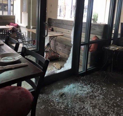 Мъж от Ботевград е разбил ресторант в центъра на Монтана