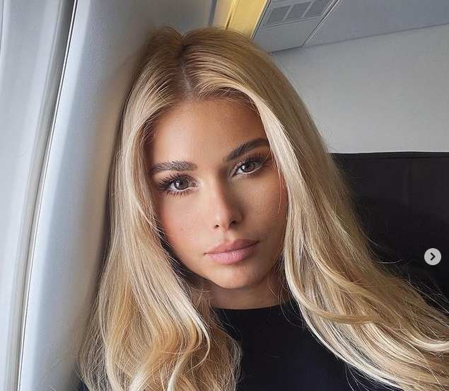 Красавицата Памела Райф е сред най известните фитнес инструктори в Германия Тя