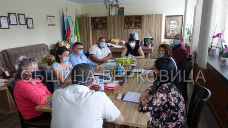 Подписаха Акт Образец 2 в Берковица за откриване на строителна