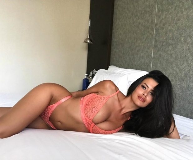 Време е да ви запознаем с мадама която може да