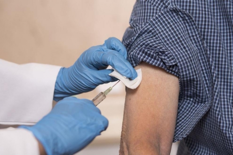 Масова ваксинация срещу коронавируса започва в Русия от днес, предаде
