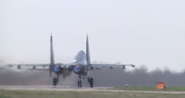 На фона на продължаващите в Черно море маневри на НАТО