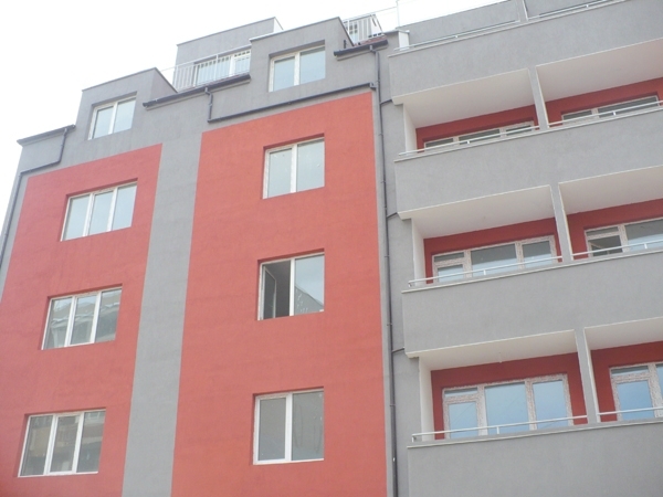 Частен съдебен изпълнител пусна на търг голям апартамент в Монтана