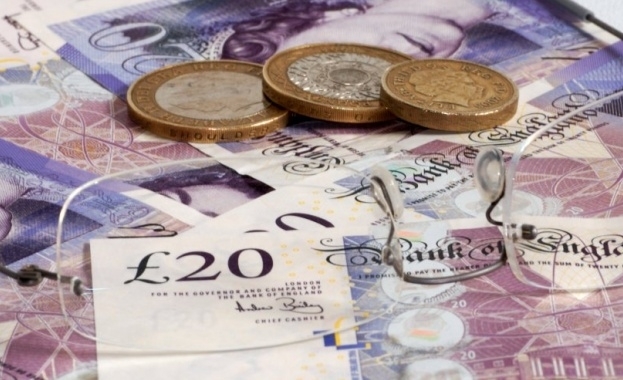 Във Великобритания измамници са откраднали повече от 500 милиона паунда